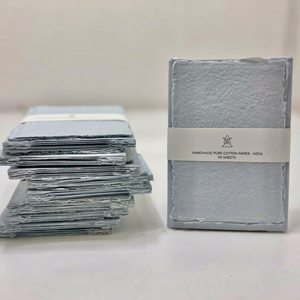 Tarjetas de Papel Hechas a Mano con Borde Texturizado Artesanal, Sobres de Papel de Algodón con Borde Crudo, Proveedor al por Mayor de Papelería para Manualidades - Product Image 1