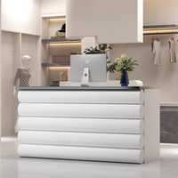 Mostrador de Recepción Moderno y Lujoso en Color Negro para Tienda de Ropa, Oficina, Salón, Comercial, en Oferta