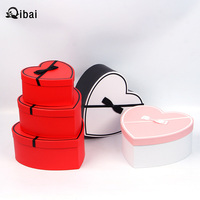Qibai ruban arc boîte-cadeau en forme de coeur boîte à fleurs d'amour 3 pièces avec boîte-cadeau à la main pour la Saint-Valentin