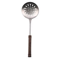 Ensemble d'ustensiles de cuisine Offre Spéciale Ustensiles de cuisine en acier inoxydable avec manche en bois Ustensiles de cuisine en acier inoxydable