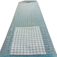 Tissu africain de dentelle de filet de perles de mariée brodées à la main