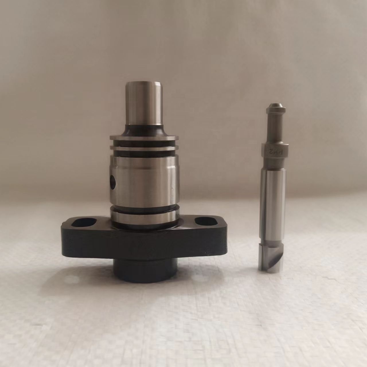 High Pressure Pump Plunger 090150-6470 Diesel Pump Piston 090150-6470