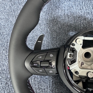 Volant en cuir sport pour l'intérieur des <span class=keywords><strong>BMW</strong></span> F10 F30 F32 F20 F07 F01 F02 F22 F87 F12 F06 F35 F80 F36 F18 M3 M4 M5 - Product Image 5