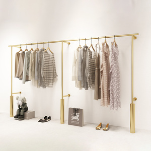 Estante <span class=keywords><strong>de</strong></span> exhibición independiente <span class=keywords><strong>de</strong></span> acero inoxidable dorado <span class=keywords><strong>de</strong></span> Maniquí <span class=keywords><strong>de</strong></span> <span class=keywords><strong>ropa</strong></span> <span class=keywords><strong>de</strong></span> lujo moderno boutique personalizado para tienda <span class=keywords><strong>de</strong></span> <span class=keywords><strong>ropa</strong></span> - Product Image 2