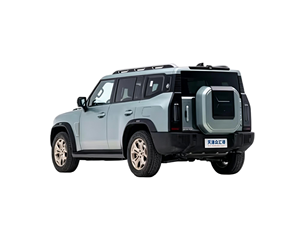 Jetour Traveller avec une garde au sol de 220 mm et une profondeur de franchissement de 700 mm pour des conditions extrêmes - Product Image 3