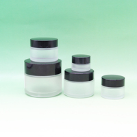 Pot en verre vide de 30g 50g 100g 250g 8oz de crème pour le visage au beurre corporel pots de crème cosmétique givrés de luxe de 30ml avec couvercle