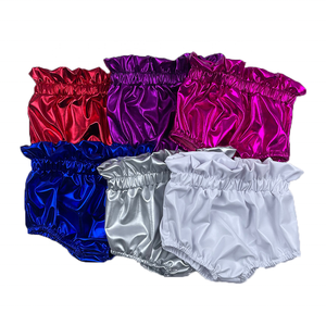 Qingli OEM tariffe gratuite personalizzate Multi colore Shinny per bambini in pelle Bloomers Bummies Shorts - Product Image 1