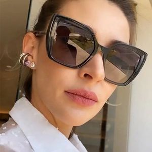 <span class=keywords><strong>Gafas</strong></span> De <span class=keywords><strong>Sol</strong></span> De estilo vintage para mujer, anteojos De <span class=keywords><strong>Sol</strong></span> femeninos con diseño De ojo De gato cuadrado, De gran tamaño, a la moda - Product Image 1