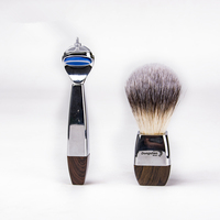 Kit de Rasage Homme de Luxe du Fabricant : Rasoir 5 Lames, Pinceaux de Rasage à Poils Synthétiques, Support Métallique, Bol à Rasage, Soin de la Barbe