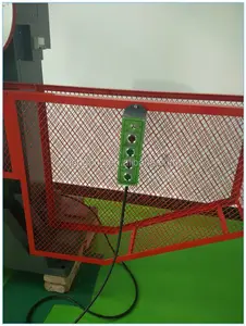 Probador de impacto de muesca en V Charpy de metal semiautomático 300J con suministro directo del fabricante a la fecha