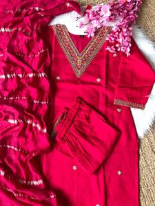 Direct Factory Supply <b>Kurti</b> with Dupatta for Causal and Party Wear From India - Product Image 4