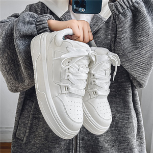 Piatti Chaussures di alta qualità alla moda scarpe da skateboard Casual Sole spesse altezza miglioramento scarpe da tavola alla moda per gli uomini - Product Image 6