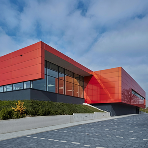 Revêtement décoratif en alliage d'aluminium avec services de soudage et de découpe sur mesure pour la décoration des murs extérieurs des bâtiments - Product Image 1