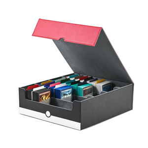 Boîte <span class=keywords><strong>de</strong></span> rangement pour cartes <span class=keywords><strong>de</strong></span> jeu <span class=keywords><strong>de</strong></span> société Torson à <span class=keywords><strong>4</strong></span> compartiments, rouge et blanc, pour TCG et PTCG, capacité <span class=keywords><strong>de</strong></span> 3000+ cartes - Product Image 4