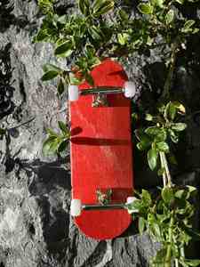 Fingerboard professionnel personnalisé très vendu, jouet pour doigts, fingerboard coloré, skateboard pour doigts - Product Image 5