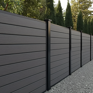 <span class=keywords><strong>รั้ว</strong></span>ไม้เทียม WPC ประกอบง่ายจากโรงงานโดยตรง ใช้เป็นฉากกั้นความเป็นส่วนตัว <span class=keywords><strong>รั้ว</strong></span>ชั่วคราวกลางแจ้ง พร้อมโครงตาข่ายสำหรับสวน ระเบียง และลาน<span class=keywords><strong>บ้าน</strong></span> - Product Image 1