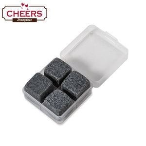 Profondo Grigio Granito Pietre del Whisky, Rocce del Cubo di Ghiaccio, set di 9 Riutilizzabile Whisky di Vino e Bevande Rilassamento Rocks con Sacchetto del Regalo del Velluto - Product Image 3