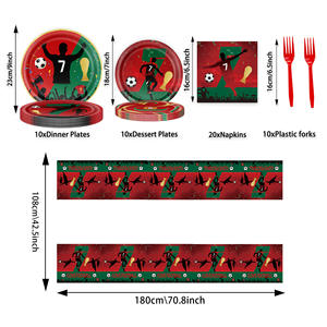 Nouvel ensemble <span class=keywords><strong>de</strong></span> vaisselle jetable écologique sur le thème <span class=keywords><strong>de</strong></span> <span class=keywords><strong>la</strong></span> <span class=keywords><strong>Coupe</strong></span> du Monde <span class=keywords><strong>de</strong></span> football <span class=keywords><strong>de</strong></span> <span class=keywords><strong>Cristiano</strong></span> <span class=keywords><strong>Ronaldo</strong></span> avec assiettes et gobelets - Product Image 4