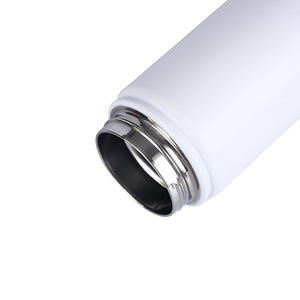 Nueva Botella de Agua de Acero Inoxidable 304 de Doble Pared y Aislamiento al Vacío de 600 ml con Tapa de Madera y Base de Madera - Product Image 3