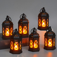 Européenne Rétro LED Lumineux Hexagonal Vent Lampe Noël Halloween Poney Lanterne Transfrontalière Numérique Bougie Lampe Plastique