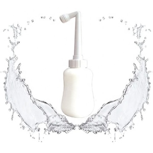 Bidet portable blanc NZMAN 350 ml, best-seller post-partum, pour les soins post-partum - Product Image 1