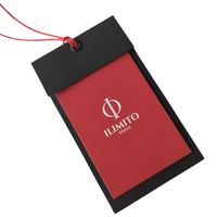 XP-Wholesale Carton personnalisé vêtements étiquettes volantes et papier Swing étiquettes pour vêtement de mode avec logo de marque et corde à cordes