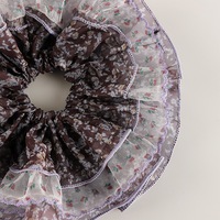 Chouchou Rétro Français en Dentelle Florale, Élégant et Polyvalent, Accessoire Cheveux pour Queue de Cheval