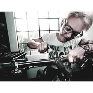 Destornilladores dinamométricos WERA - 05074728001 con valor preestablecido de fábrica y mandril de liberación rápida Rapidaptor y mango de pistola - Product Image 2