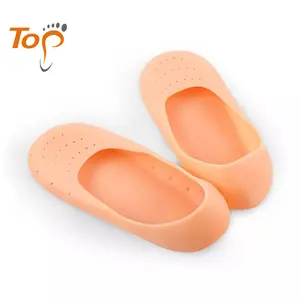 Chaussettes de spa blanchissantes et hydratantes respirantes en gel de silicone pour les pieds à l'huile essentielle anti-fissuration