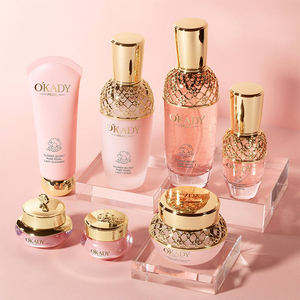 Set de Cuidado Facial Antiarrugas, Blanqueador e Hidratante Perla <span class=keywords><strong>Pura</strong></span> con <span class=keywords><strong>Vitamina</strong></span> <span class=keywords><strong>C</strong></span> y Niacinamida, OEM/ODM Lujo Coreano <span class=keywords><strong>para</strong></span> Todo Tipo de Piel - Product Image 6