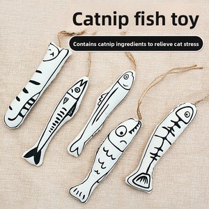 Alta calidad nueva hierba gatera tela de algodón pez juguete autoentretenimiento colgante masticar gato juguete - Product Image 2