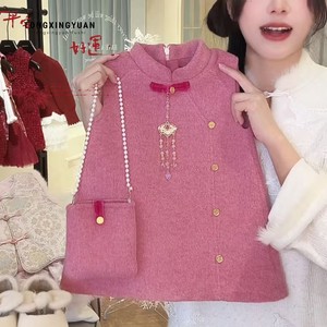 Chinese Style Raspberry Pink Woolen Vest Dress For Little Girls Traditional New Year Outfit With Pearl Bag And Gold Buttons - Product Image 3