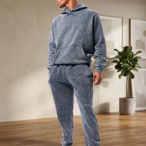 Conjunto Deportivo con Capucha para Hombre, Color Sólido, Algodón, Informal, Sudadera y Pantalones Largos con Bolsillos Laterales, Corte Regular, Ropa de Otoño - Product Image 1