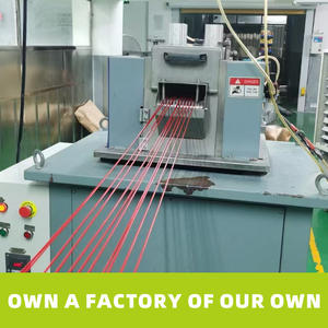 Пластиковая маточная пленка-класс формованные гранулы темно-серый серебристо-серый цвет маточная смесь - Product Image 3