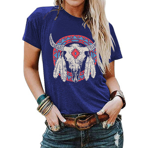 <span class=keywords><strong>2023</strong></span> Super Chic aztèque Vintage tête de <span class=keywords><strong>taureau</strong></span> t-shirts femmes surdimensionné graphique femmes été t-shirt - Product Image 3