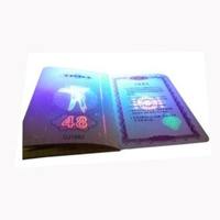 Folleto con certificado de membresía, logotipo invisible e impresión de números