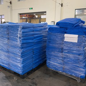 Tissu tissé de bâche PE double face de haute qualité HDPE/LDPE/LLDPE enduit d'un écran solaire imperméable écologique pour l'agriculture - Product Image 4