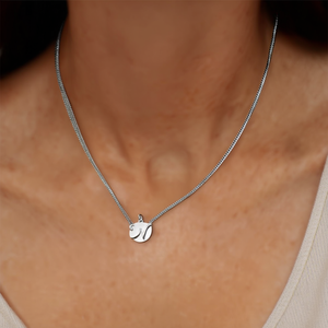 Collar con colgante de acero inoxidable con letra N, cadena de serpiente minimalista para mujer, regalo para uso diario - Product Image 2