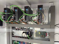 Máquina CNC de Anidamiento ATC de Carga y Descarga Automática M-shine con PLC Syntec, Bomba, para Línea de Puertas de MDF y Contrachapado, Modelo 1330, Servo Leadshine de 1500W