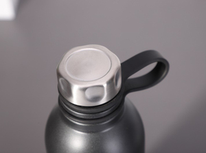 Bouteille d'eau sportive en acier inoxydable sans BPA de 550 ml, étanche, garde au froid et au chaud, avec couvercle à poignée, petite ouverture, conforme aux normes alimentaires FDA LFGB - Product Image 3