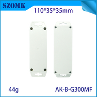 Contenitore PC da Parete 110x35x35mm con Flangia e Alette di Montaggio per Piccoli PCB Elettronici, Sensori IoT, Sistemi Industriali