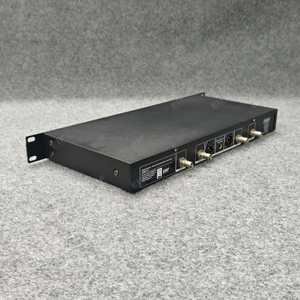 MY-8000 200M Reception Distance 4-Antenna UHF Dynamic 2 <b>Wireless</b> Handheld <b>Microphone</b> Suitable for Live Show Church Concert - Product Image 5