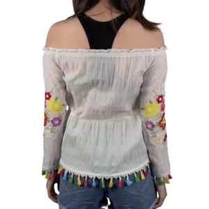 Nouvelle Blouse Bohème Vintage pour Femme en Coton et Lin avec Broderie Florale, Hauts Ethniques Brodés, Design à Pompons Blancs - Product Image 5