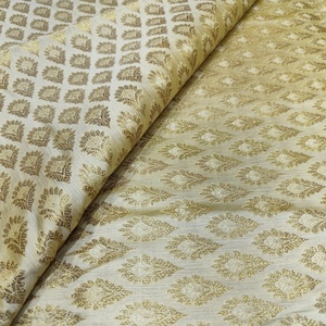Tela Brocada Ligera y Transpirable de Diseño, Textil Tejido con Patrón de Lujo para Prendas de Moda, Blusas, Lehengas, Manualidades y Costura - Product Image 4