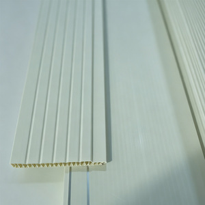 Piastrelle per Soffitto in PVC Moderne, Impermeabili e Resistenti al Fuoco per Bagno e Decorazione d'Interni con Garanzia di 5+ Anni - Product Image 6