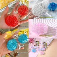 Le populaire jouet en ligne Moonlight White Noisy Ball Maker est un petit jouet pour soulager le stress et déstresser.