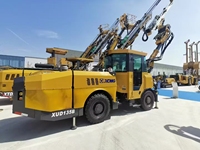 XUD135 perceuse de Transmission hydrostatique Jumbo avec composants de base de moteur de pompe de boîte de vitesses à flèche unique pour le boulonnage de forage de tunnel