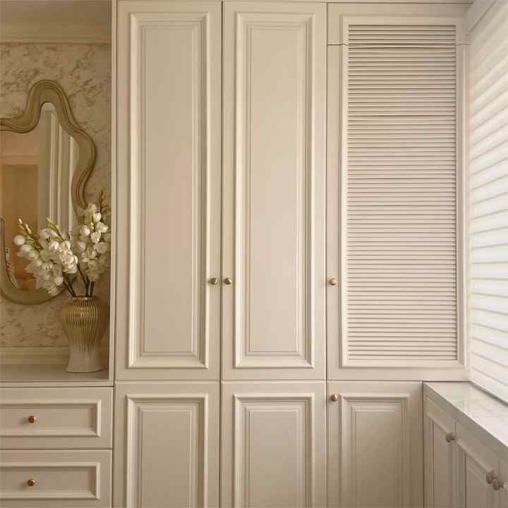 Modern Design Wooden Bedroom Wardrobe Closet with Steel Frame