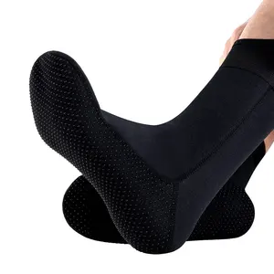 3mm 3 Layers Thermal Neoprene Anti-slip Hunting Beach Surfing Swimming Snorkeling Diving Socks