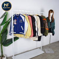 Jaket Fashion Wanita Bekas - Sedikit Terpakai Berbagai Model Paket Campuran Model WD088 Semua Ukuran Penjualan Lintas Batas Hong Kong